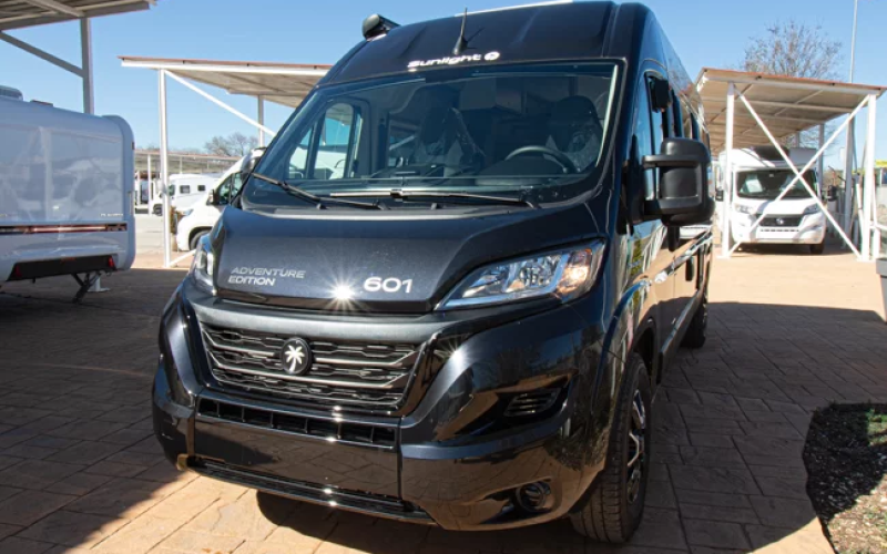 58.600 € - Sunlight Cliff 601 Adventure JULIO 2023 - 72.000 Kms
