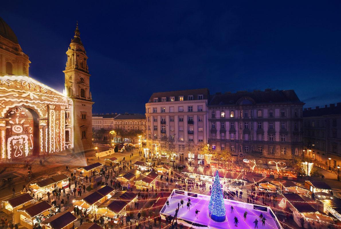 Best Christmas Markets in the Alps to visit with your Campervan