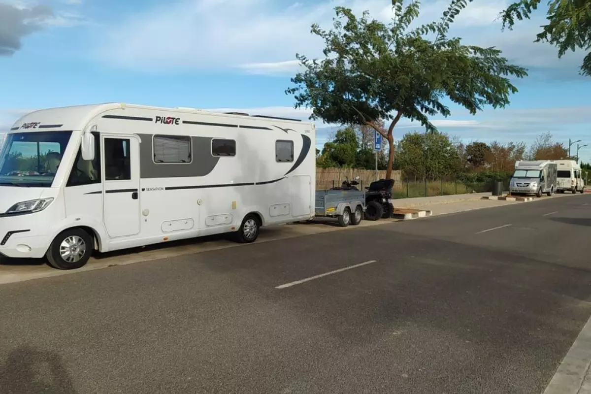 Manises estrena área de pernocta de autocaravanas: contará con siete plazas y se ubicará próxima al aeropuerto de Valencia