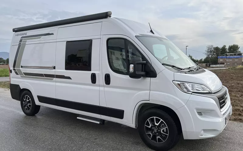 56.900 € - Weinsberg Caratour 600 Mq MAYO 2023 - 82.563 Kms