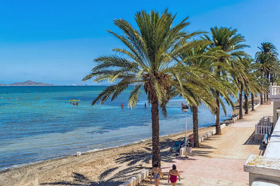 playa los urrutias